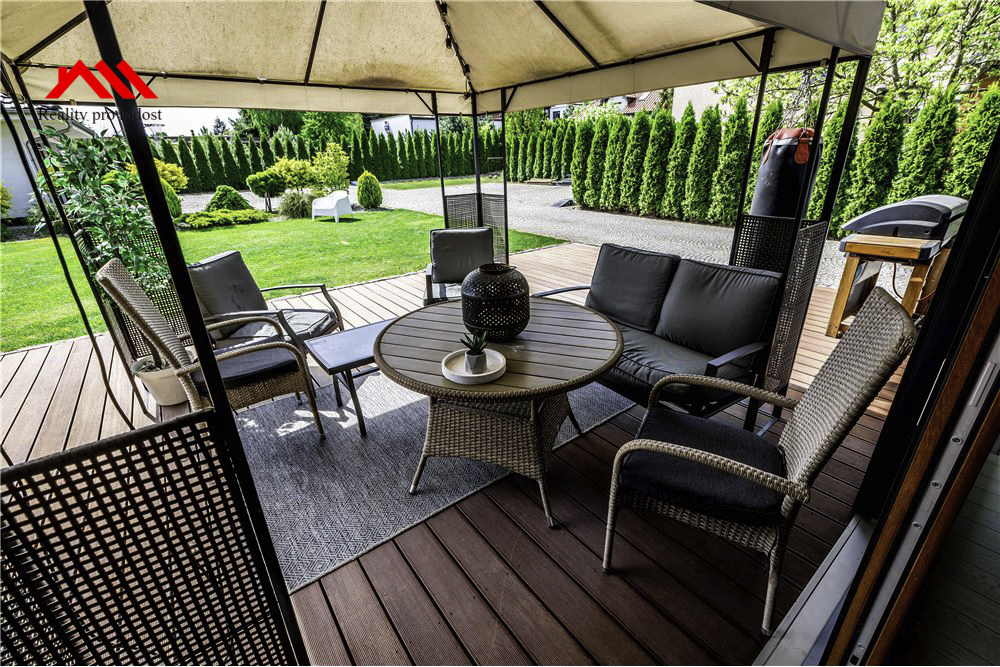 L_018ede2433d24d258d6fb817878f24de