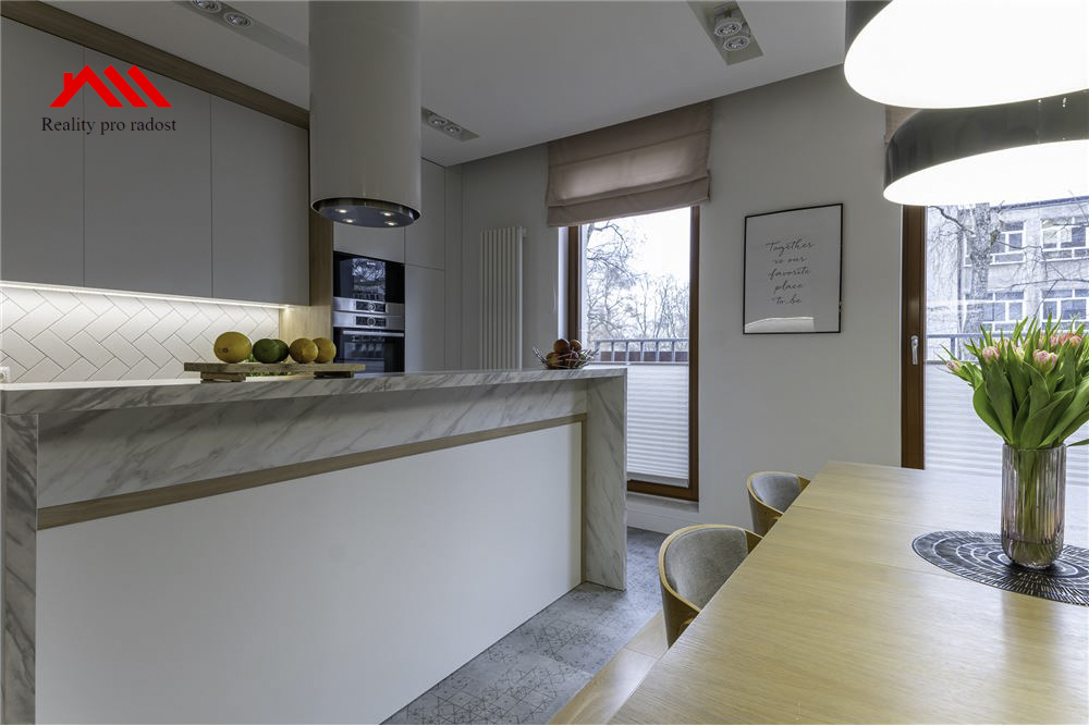 L_0fe1bdab43944cf5a12771ae7a5efe80