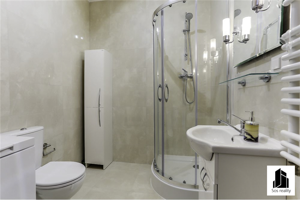 L_2697f12d270c45bfaec3b62635f98b20