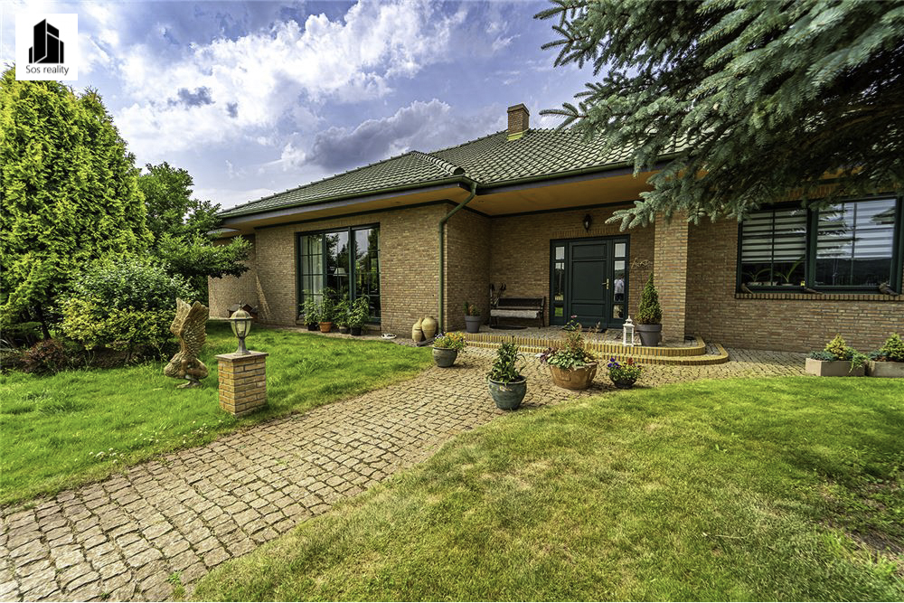 L_4fbf00440eda4ab78f2244a695ed81e8