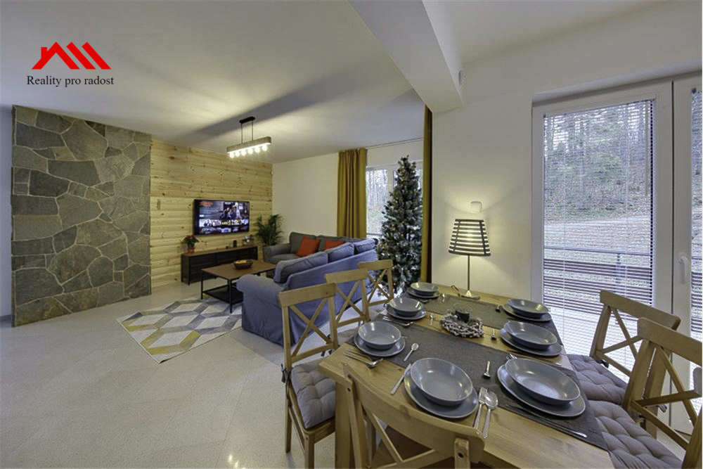 L_5017b8a732724642b0a275eac717212d