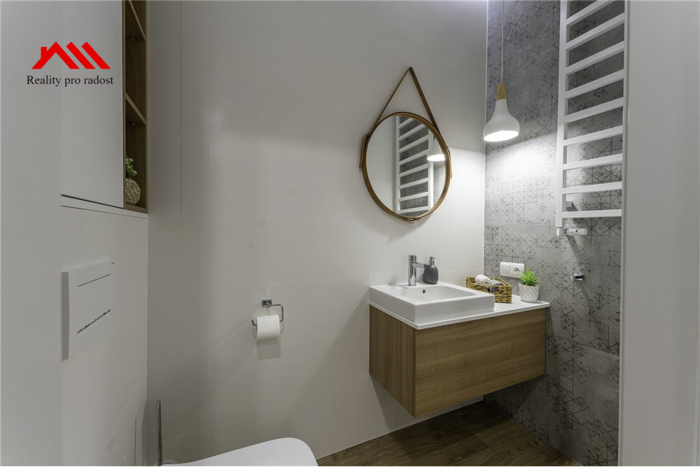 L_52e755fc74e140a68563be0674c3c064