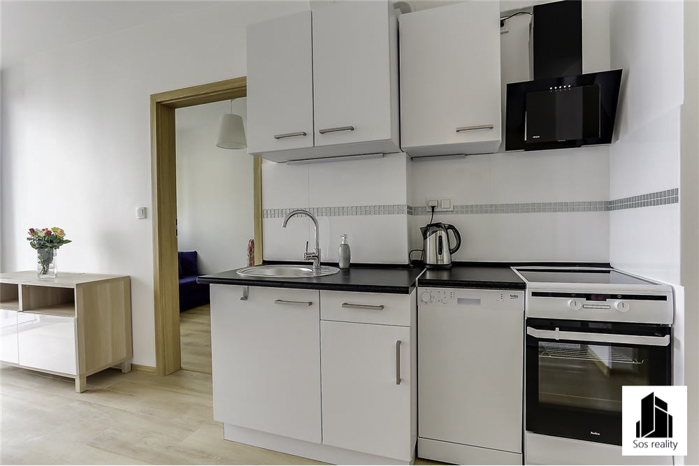 L_6c7235fab00740368e5586ba42dfbae0