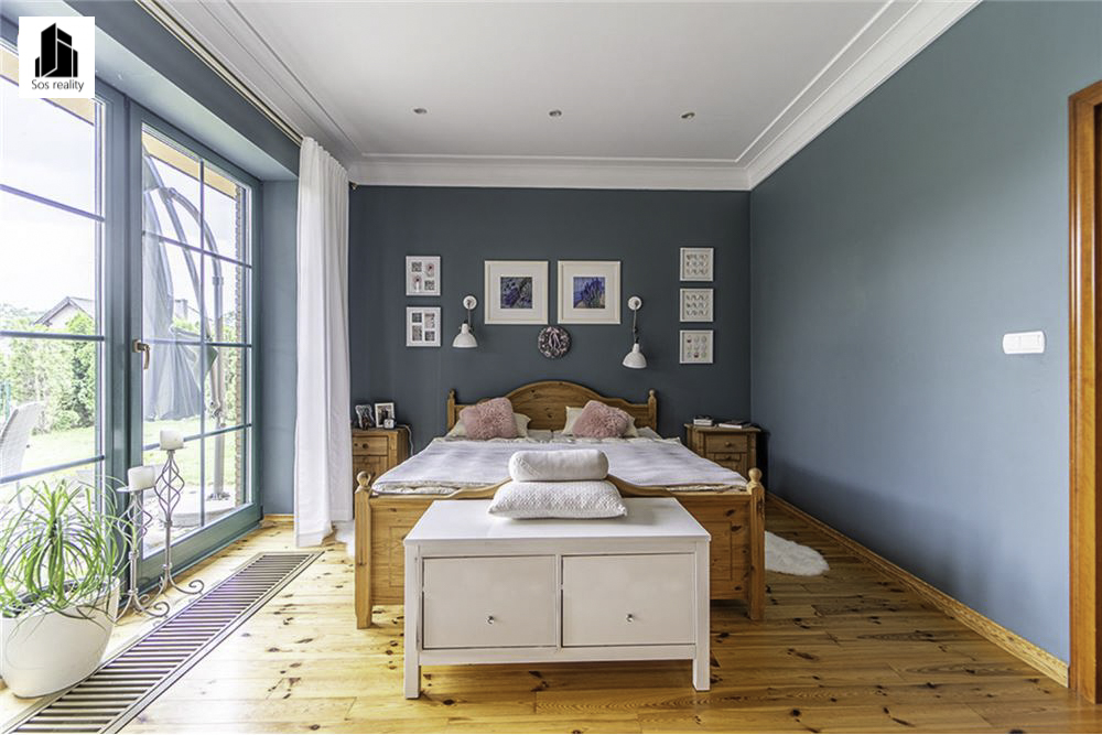 L_7ed9dead4a5d47bd942f3bc53e7c146b