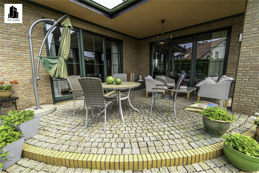 L_83687197ccb34582acc308926922a675