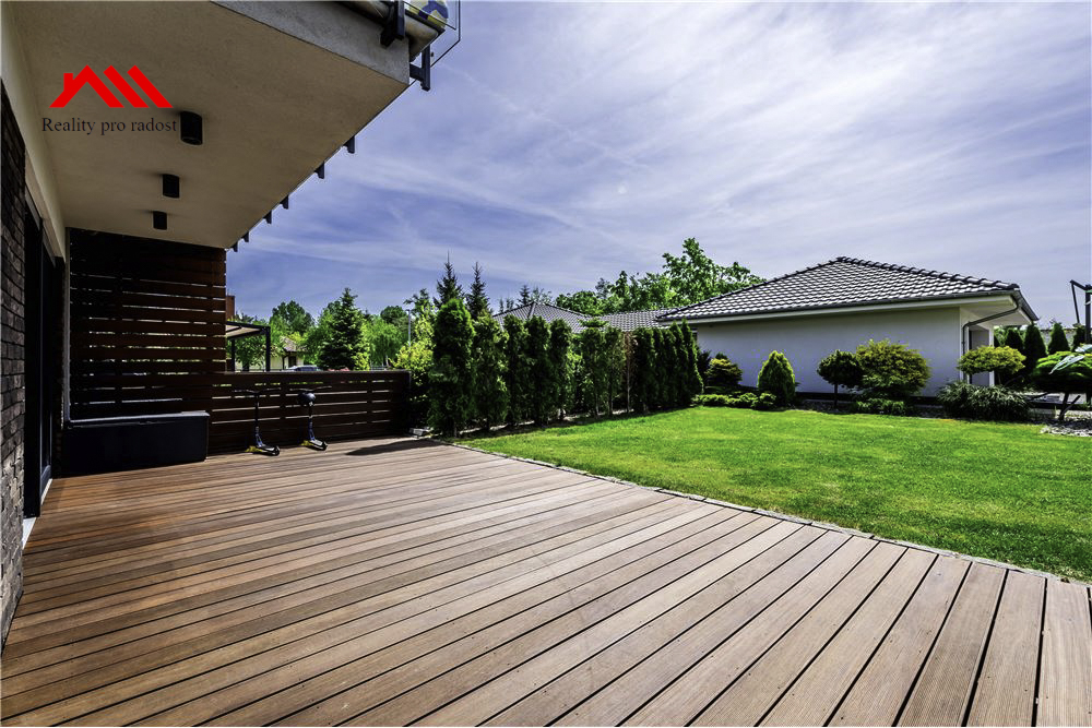 L_b4dd3ed2f09c4d948041ccfe8aa0a261