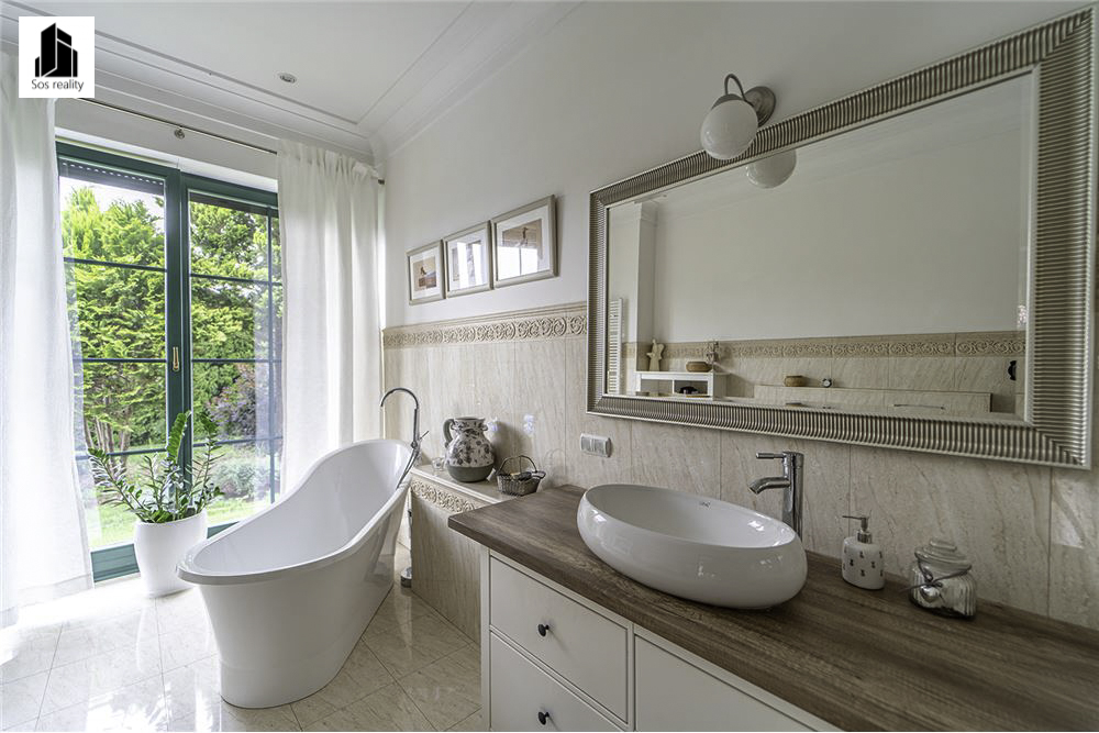 L_c47226adc17c49c79d9e80bcc7ed8f25