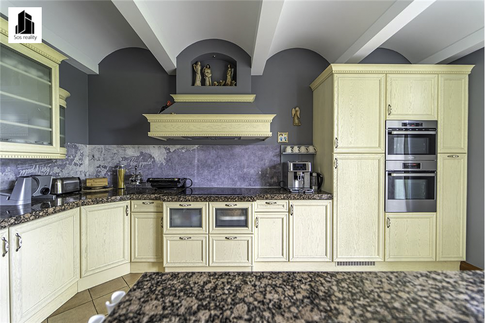 L_dac767c670eb44aaaa96e2e1799c7b1b