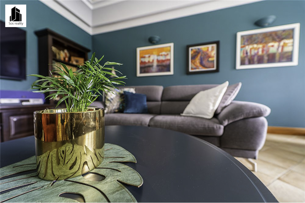 L_eee58dc9069843cb89ed8058f2514e12