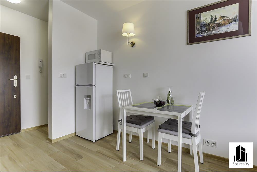 L_fec37c839c9f409db7c92ec6bd9fd05b